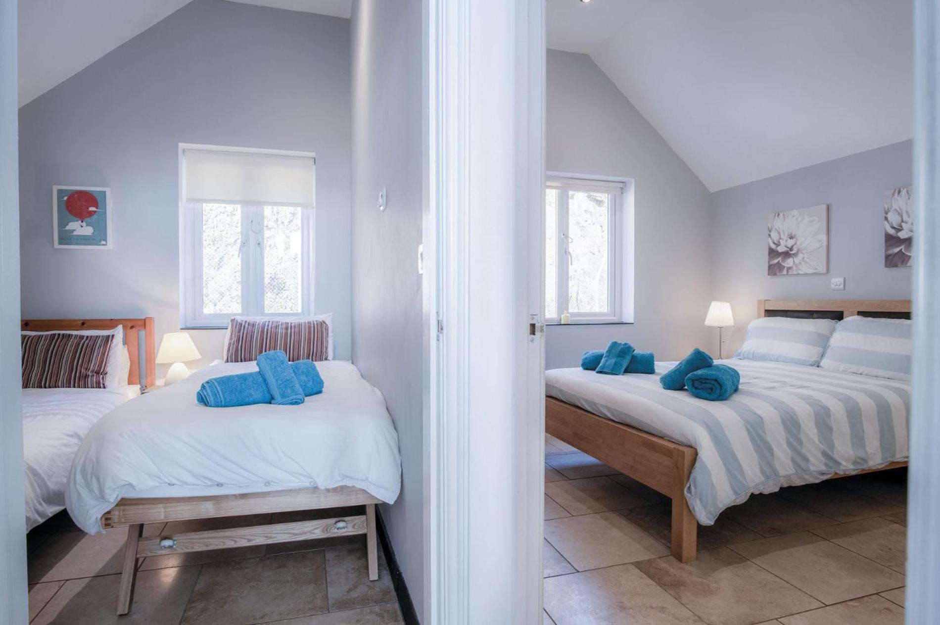 Ewyn Y Don - 2 Bedroom Apartment - Пендайн Екстериор снимка